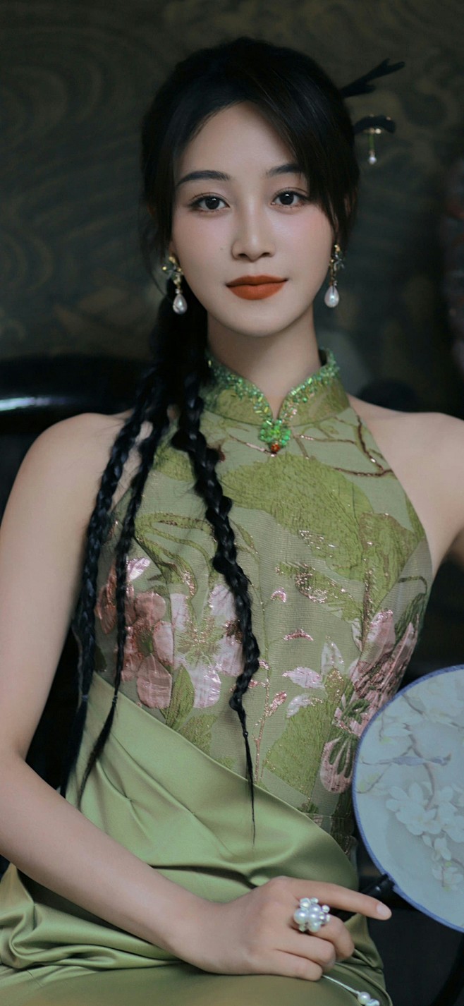 蓝盈莹