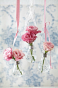 DIY:: Light bulb vases