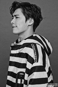 董小姐哦采集到李易峰老婆