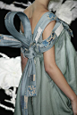 128 details photos of Christian Dior at Couture Spring 2007.: 