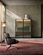 Daytime cupboard - Horizons - Molteni&C : Modern cupboard for the daytime area, which proposes a different way of storing