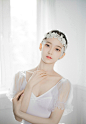 纯白私房内的芭蕾舞少女轻盈起舞_唯美写真_4493美女图片