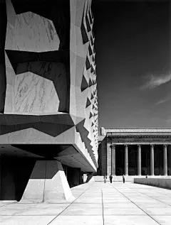 AD 经典：拜内克古籍善本图书馆,© Ezra Stoller/Esto