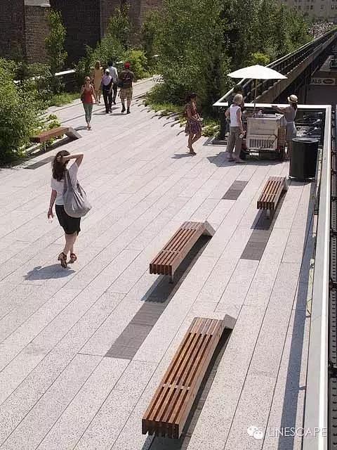 坐凳