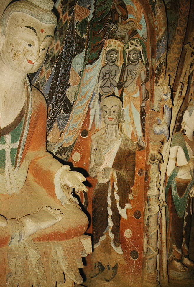 PRAYING  STATUE 16