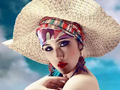 美女模特夏日沙滩壁纸桌面壁纸1