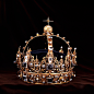 瑞典国王 Charles IX 王冠，1611年
王冠底座为金质，镶嵌水晶和珍珠，并绘有珐琅。