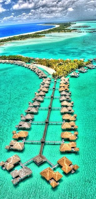 St. Regis, Bora Bora