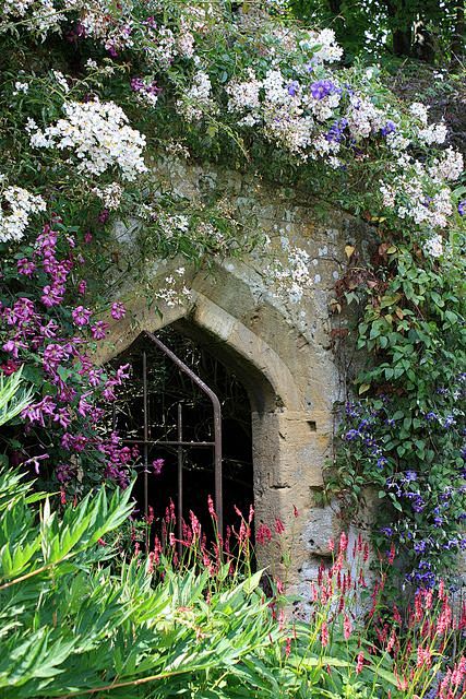 古老的门户，休德利城堡，英格兰