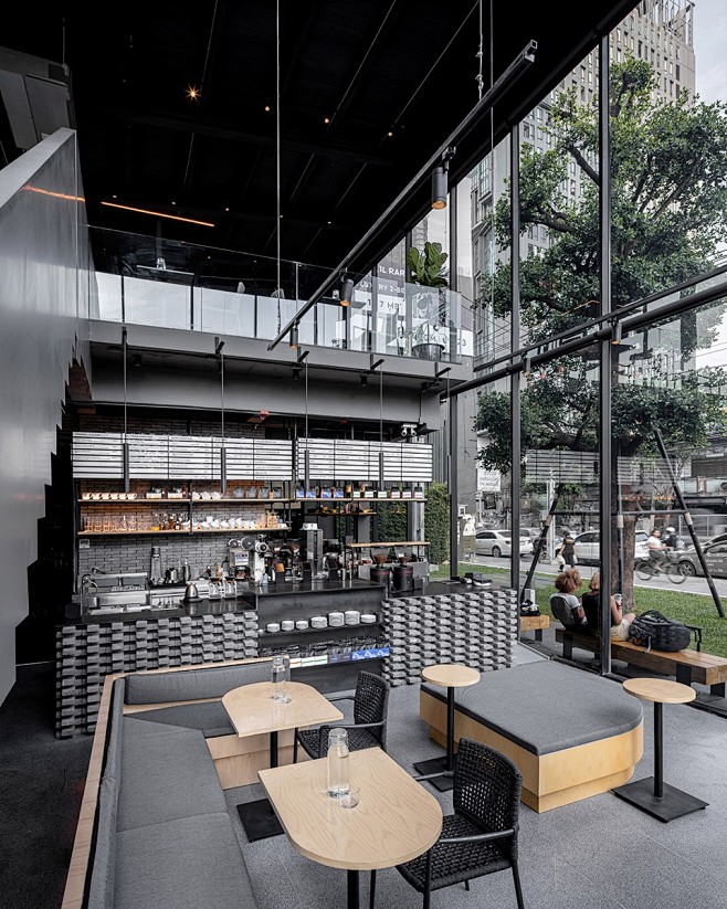 Kaizen咖啡厅，曼谷 / space...
