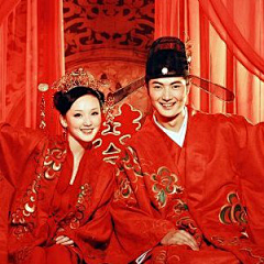 Wangjian1988914采集到婚纱婚纱