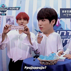 19Monstar采集到正泰► 田柾国&金泰亨(전정국&김태형)
