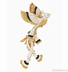 Van Cleef &amp; Arpels 刚刚推出了新一季高级珠宝系列——「Quatre contes de Grimm」，灵感源自格林兄弟的四个经典童话故事——「十二个跳舞的公主」、「金鸟」、「三根羽毛」和「不莱梅的乐队」。新作再现故事中的王子、公主，以及金鸟、羽毛、地毯、湖水等重要意象，塑造出具有童话气息的诗意场景