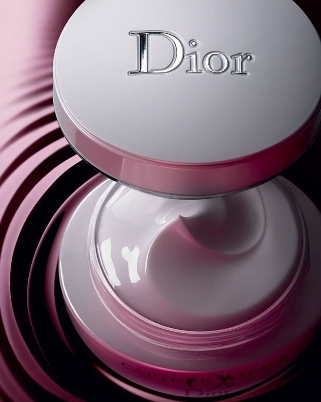 Photo by Dior Skinca...