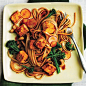 Vegetarian Udon Noodle Salad with Broccolini and Spicy Tofu#赏味期限##美食##吃货#