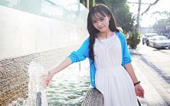 高挑漂亮的萌妹纸高清电脑桌面壁纸