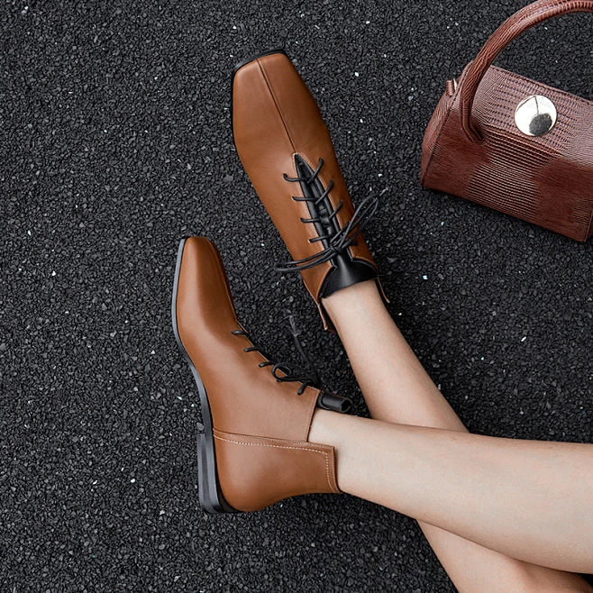 Chiko Hildebranda Square Toe Block Heels Boots图片_女包 女鞋图片素材-花瓣网