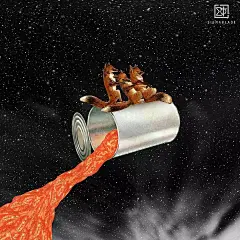 脑洞究竟有多大？靠剪贴报就能火遍ins，收获几千万粉丝！_拼贴 : 由于之前的生活Riikka经历了一段很低落的时期 于是便试着用照片拼凑一些图案 没想到立马就迷上了它 “拼贴艺术”慢慢变成了Riikka生活中 最好的私人意识治疗师 …