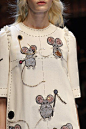 A detailed look at Dolce & Gabbana Fall 2016: 