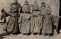 光绪二十九年（1903年）为压制俄国在西藏的势力，英国军队从锡金出发，第二次入侵西藏，次年攻陷拉萨，胁迫噶伦等官员签订《拉萨条约》。在随行英军中，殖民官员约翰·克劳德·怀特沿途拍摄了大量照片，回到英国后出版了影集，成为今天人们了解西藏历史人文的重要依据。