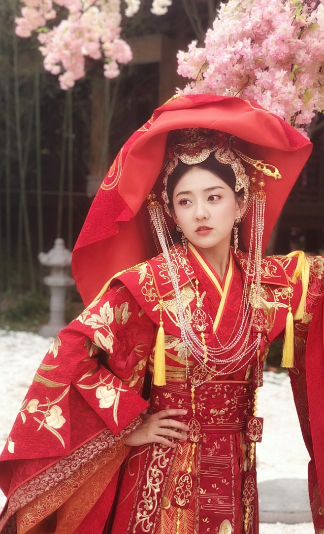 双世宠妃–曲檀儿–梁洁