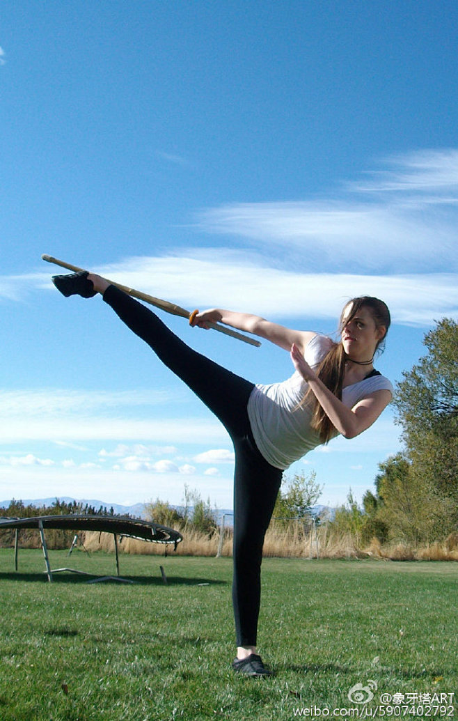 速写参考女性挥剑动作这算中国功夫么关键词女性剑象牙塔art每日更新