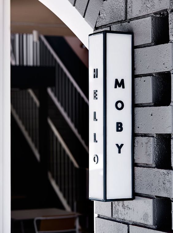 Moby 3143 Cafe in Ar...