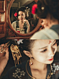 #汉服摄影# 「美人一何丽，颜若芙蓉花 。」出镜：@淮水无支祁- 摄影/后期：葵菽 LFT：http://t.cn/RGApN7B 祝大家新春快乐~