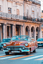 Oh Havana! : A few cinematic street photographs from my January 2019 trip to Havana, Cuba.