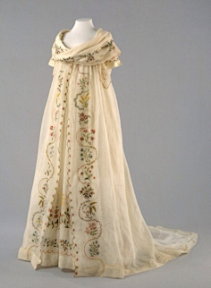 服装|帝政时代的小裙纸71和谐樣oao采集到帝政风采集weibo.