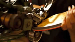黑眼圈9173采集到制鞋工艺