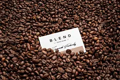 10款高级咖啡品牌VI设计包装桶名片展示贴图PSD样机模板 Blend – Coffeehouse Branding Mockup Vol. 3插图6