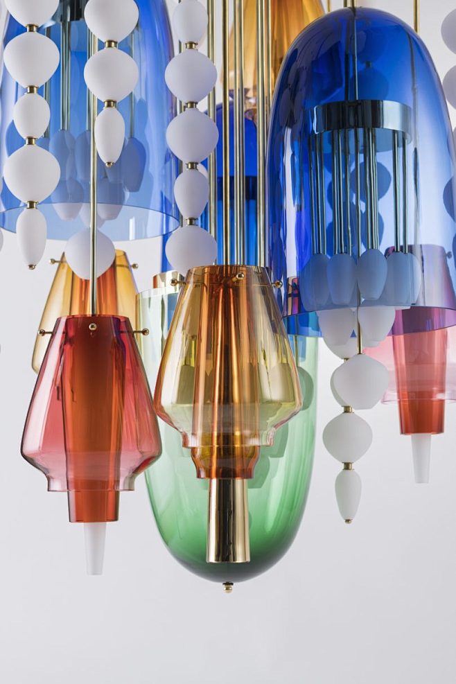 Manna Chandelier