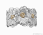 By：Buccellati<br/>「Blossom」系列的新一季作品——「Daisy」和「Gradenia」。设计师以纯银搭配棕色钻石，呈现「雏菊」和「栀子花」的天然造型，这也是 Blossom 系列首次推出镶钻版本