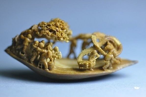 明有奇巧人曰王叔远能以径寸之木为宫室器皿人物以至鸟兽木石罔不因势