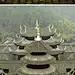 ：#发现 无止境 中国最美24小时# 湖北恩施土司寨，阴雨不掩骚情。依山傍水，高墙庭院，歌舞升平，土家姑娘，天高地远，谁他妈还想当皇帝。