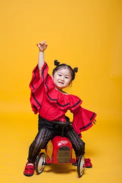 杰克叔叔儿童摄影客照
摄影师：阿诺