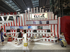 奋力前进的小蚂蚁采集到展台展点