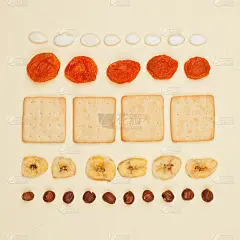 食物排列整齐，呈几何形状。明天对运动员或素食者很有用