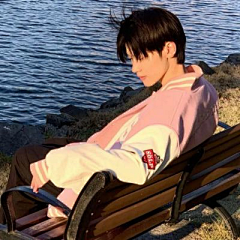 濪桴采集到男性灵长类
