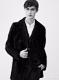 ※ Lookbook ※ YVES SALOMON Menswear Autumn Winter 2016-2017 Collection | 由 Jesper Trip 演绎的新一季男装，感觉模特比衣服还好看怎么办，我已经分不清重点了！！！