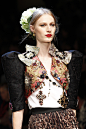 Dolce & Gabbana Spring 2017 Ready-to-Wear Fashion Show Details - Vogue : See detail photos for Dolce & Gabbana Spring 2017 Ready-to-Wear collection.