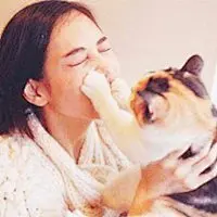 唯美头像女生非主流 不愿意去爱的人 - QQ空间加油站_WWW.QQPK.CN