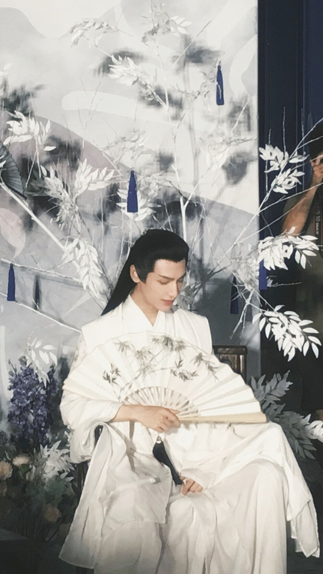 中国古装剧照，那些美的颠倒众生的男子