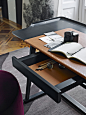 Writing Desk: RECIPIO - Collection: Maxalto - Design: Antonio Citterio