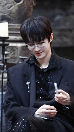 劣徒Sadness采集到院人们