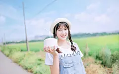 双马尾小清新美女桌面高清壁纸-高清桌面壁纸背景图片大全-绿茶壁纸库
