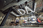 Adidas opened their doors to a brand-new Oxford Street store
橱窗设计超话陈列设计超话
