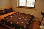 小户型中式简约卧室大床设计