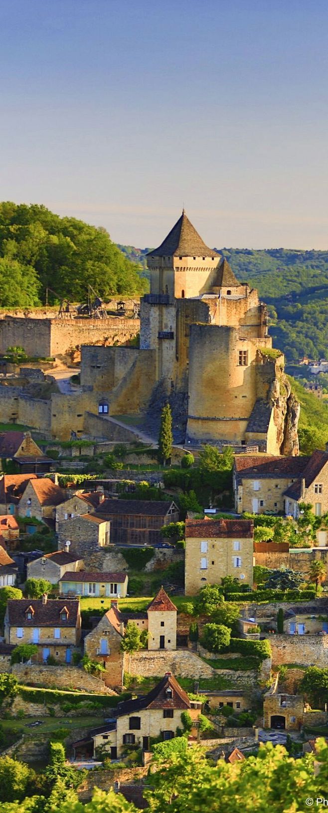 Castelnaud-LA-Chapel...